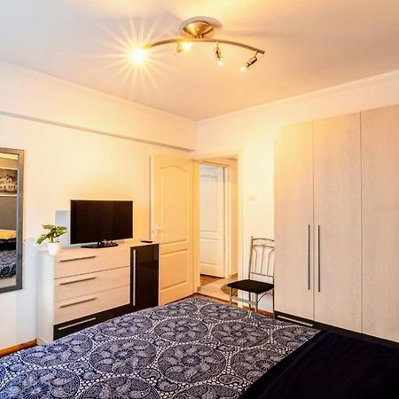 Modern & Stylish Apartment Excellent Location Superhost Constanţa Buitenkant foto
